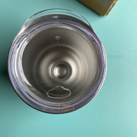 Bevi insulated cup -white - Picture 3 of 3